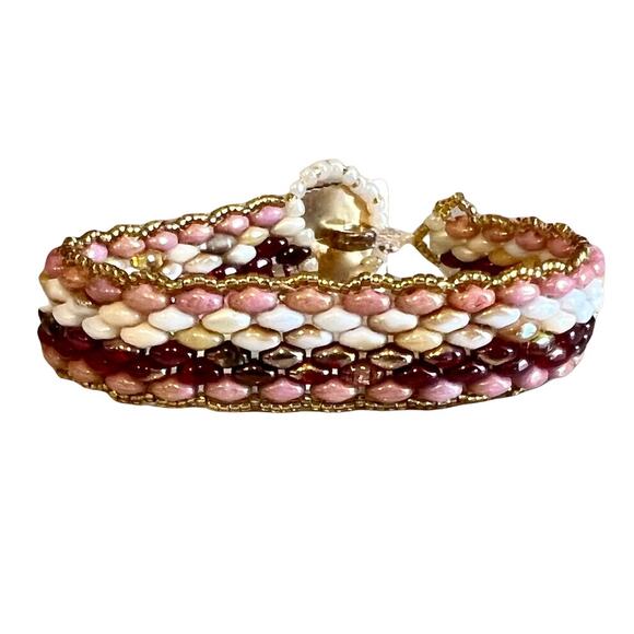 Dainty beaded seed pearl bracelet pink gold - Picture 1 of 5